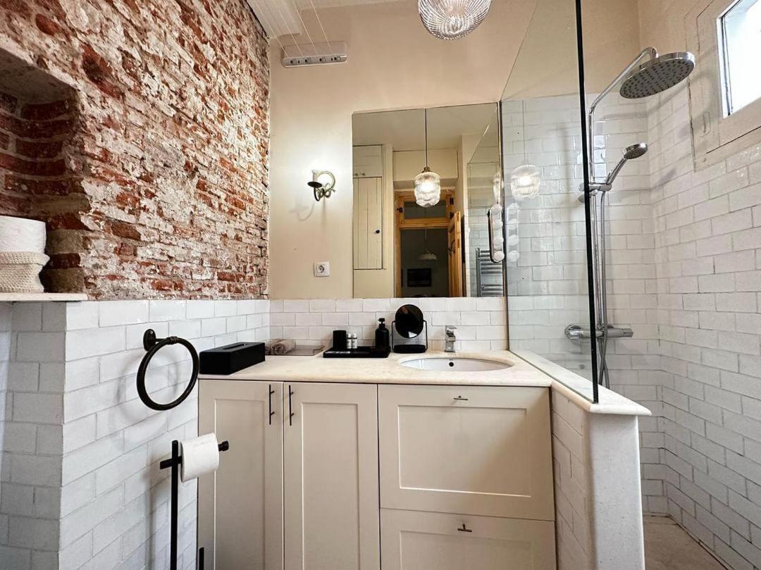 Boutique Embajadores Apartment Madrid Luaran gambar